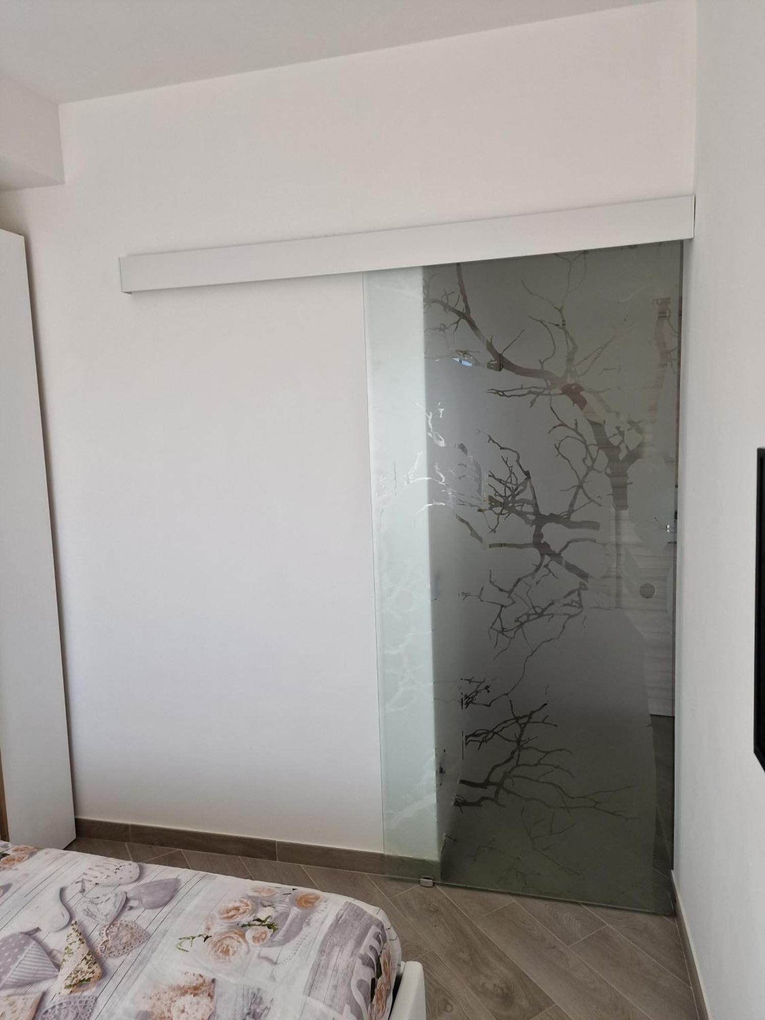 Tower Apartments Terracina Bagian luar foto