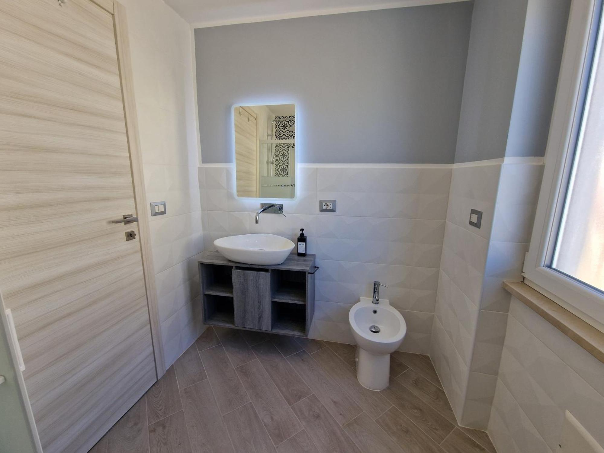 Tower Apartments Terracina Bagian luar foto