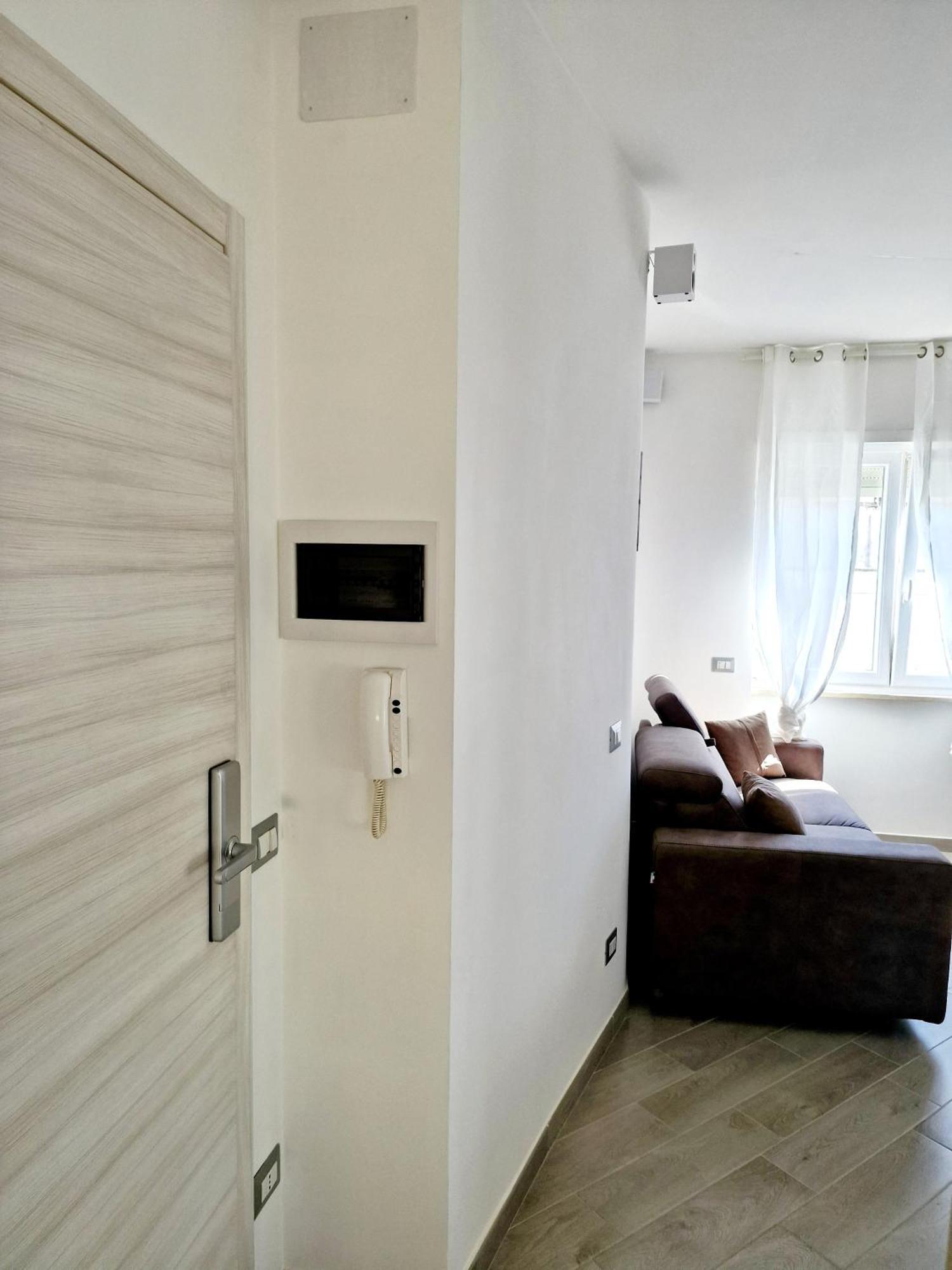 Tower Apartments Terracina Bagian luar foto