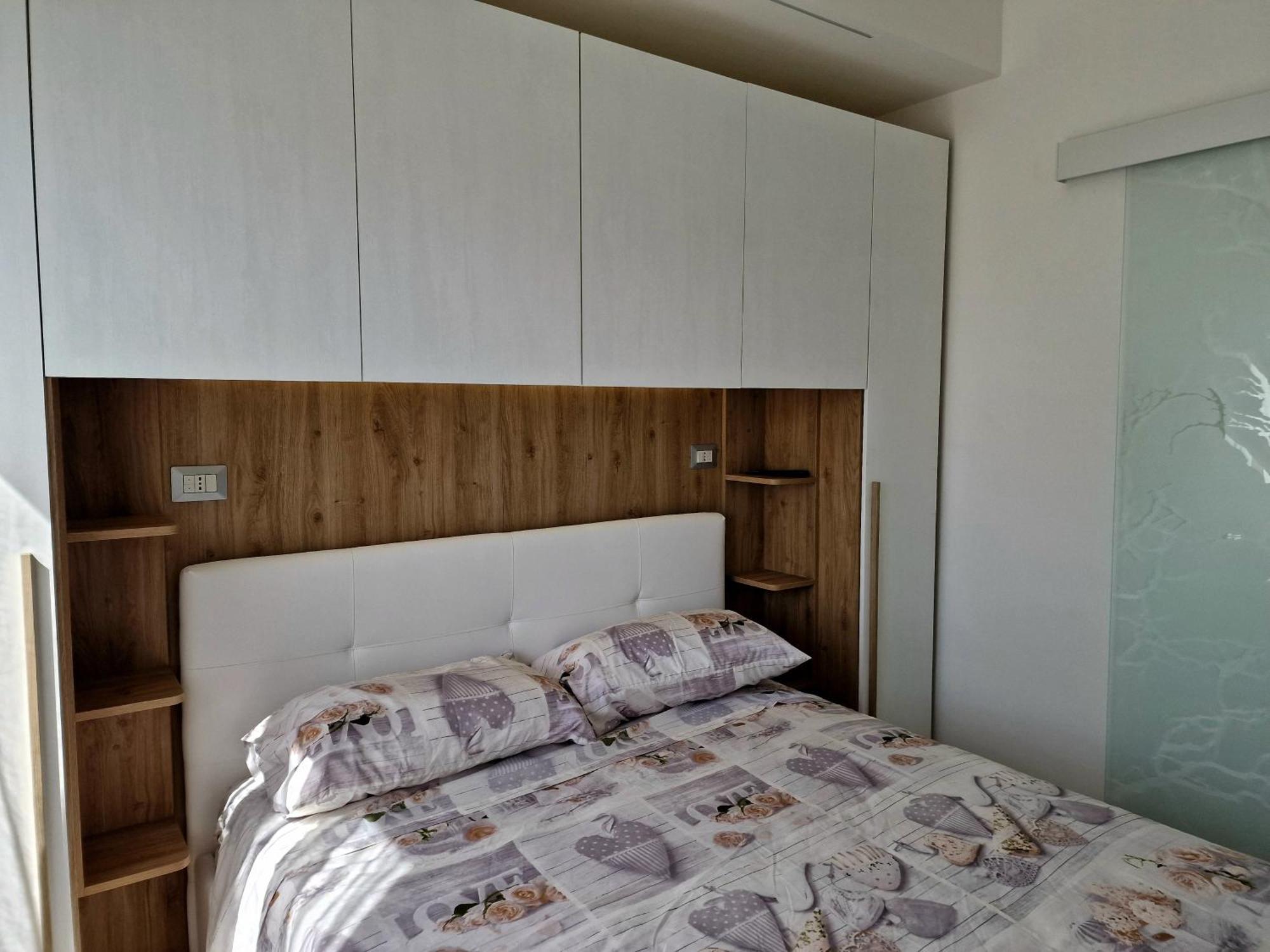 Tower Apartments Terracina Bagian luar foto